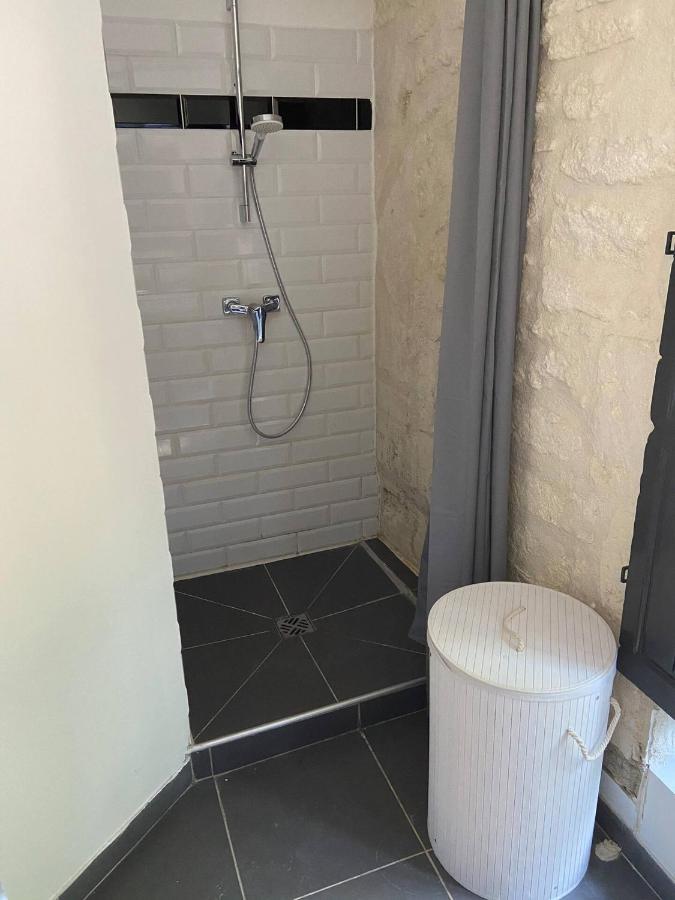 Appartement De Standing Au Coeur D'アヴィニョン エクステリア 写真